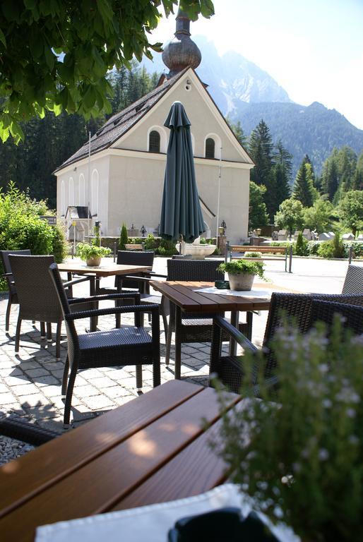 Hotel Zum Goldenen Loewen Biberwier Εξωτερικό φωτογραφία