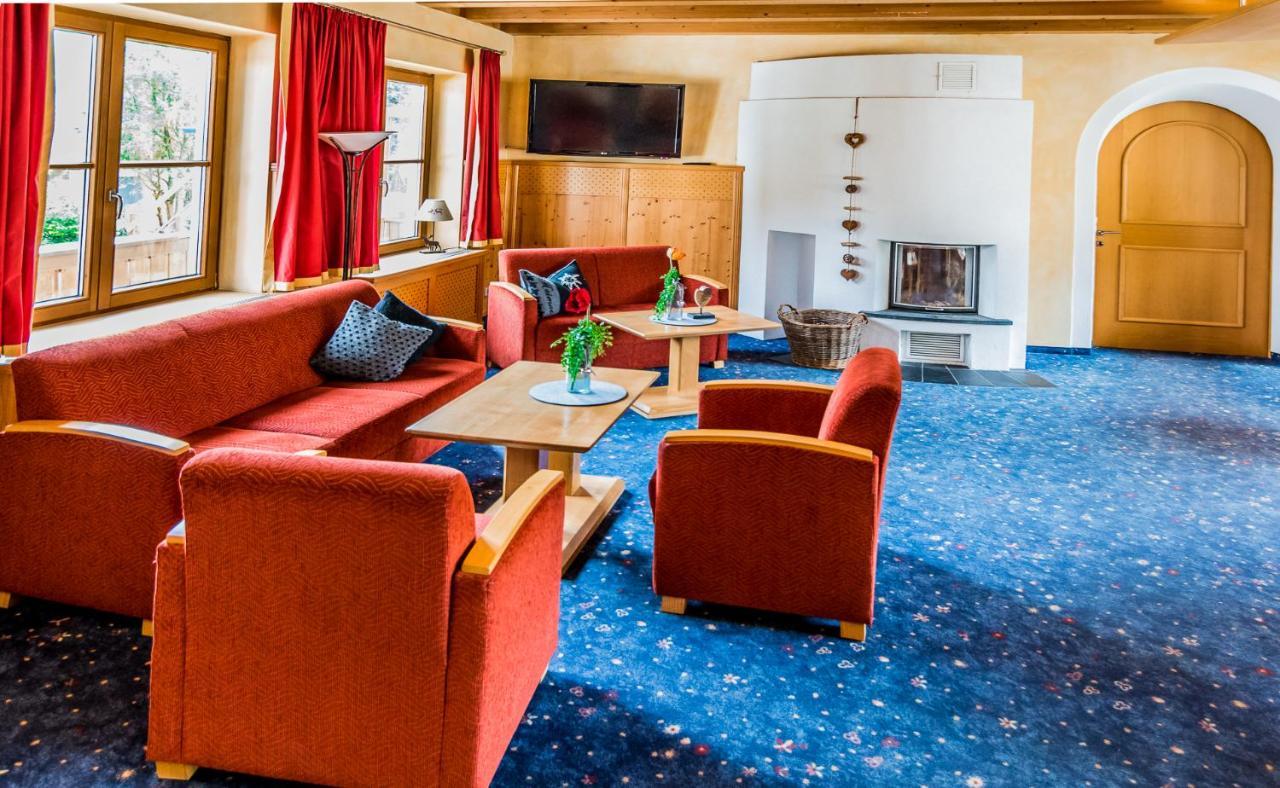 Hotel Zum Goldenen Loewen Biberwier Εξωτερικό φωτογραφία